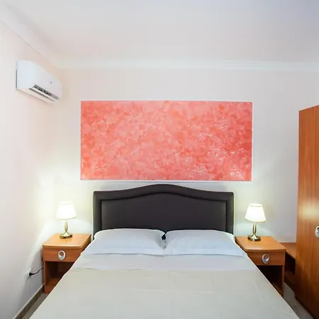 Bb Domus Frühstückspension Catanzaro