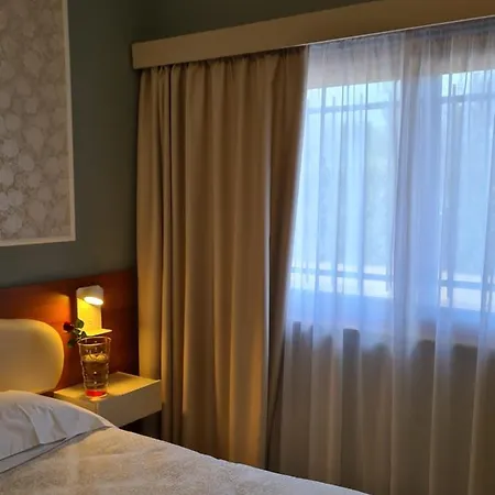 Frühstückspension Bb Domus 4*