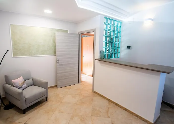 Bb Domus לינה וארוחת בוקר 4*